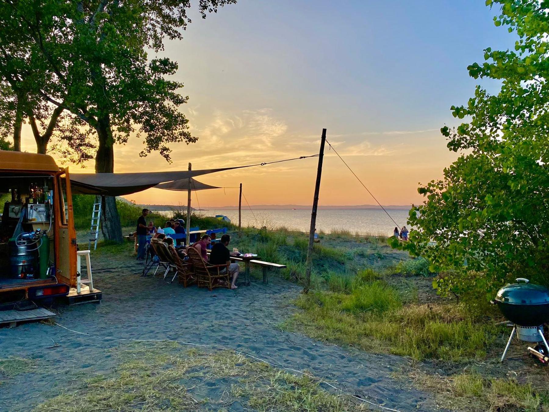 Beachfront Caravans Chernomorets Ngoại thất bức ảnh