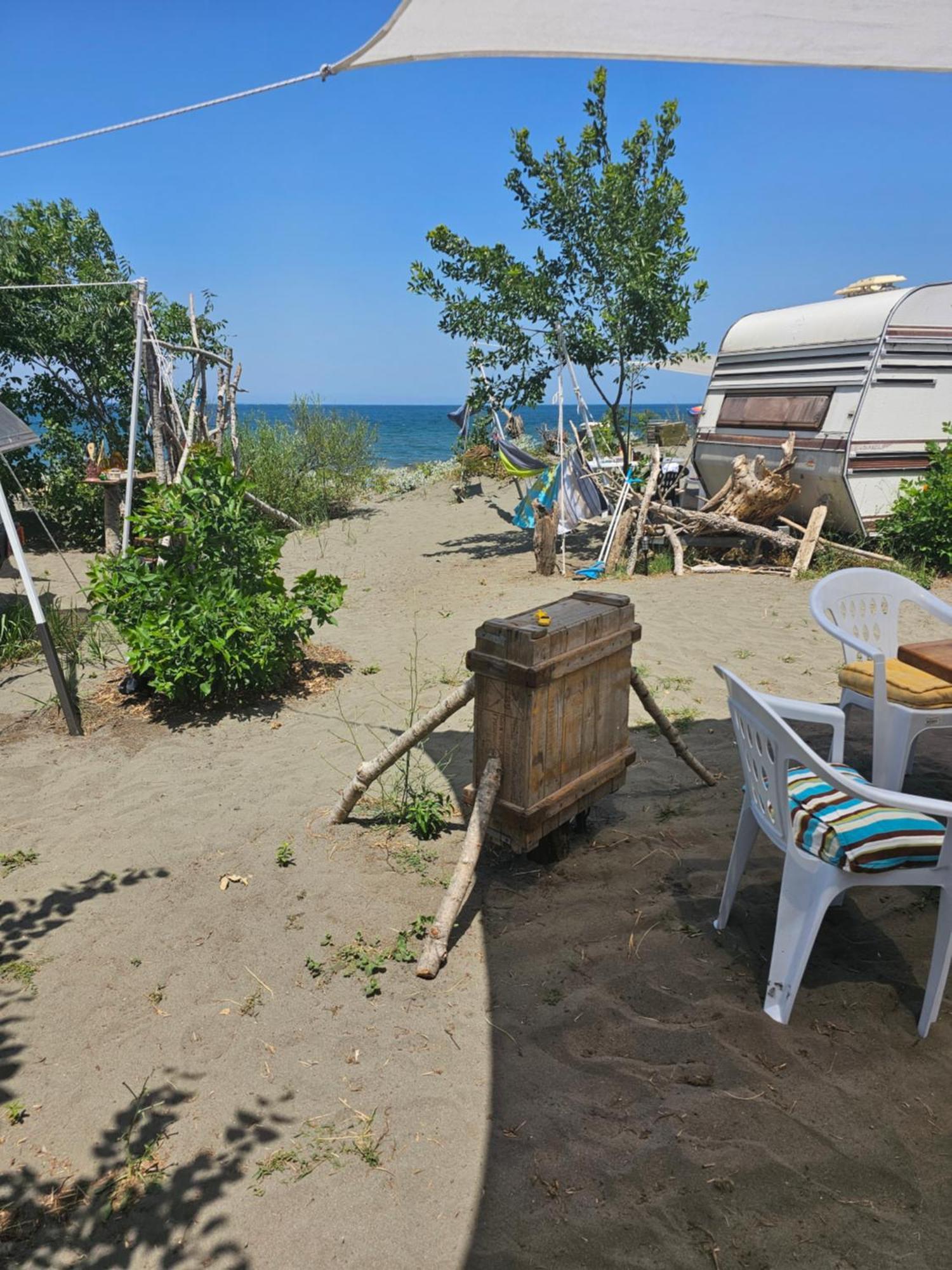 Beachfront Caravans Chernomorets Ngoại thất bức ảnh