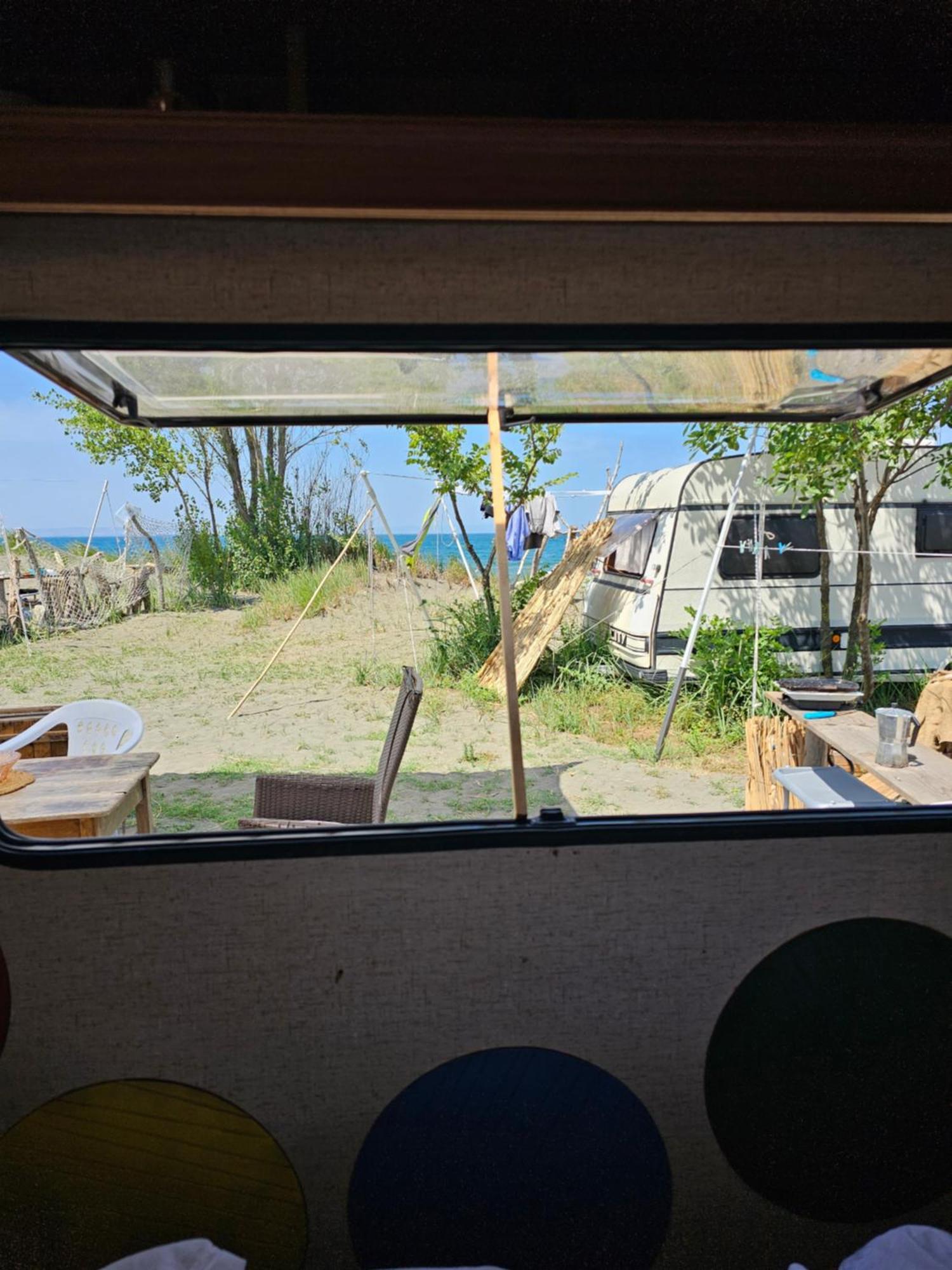 Beachfront Caravans Chernomorets Ngoại thất bức ảnh