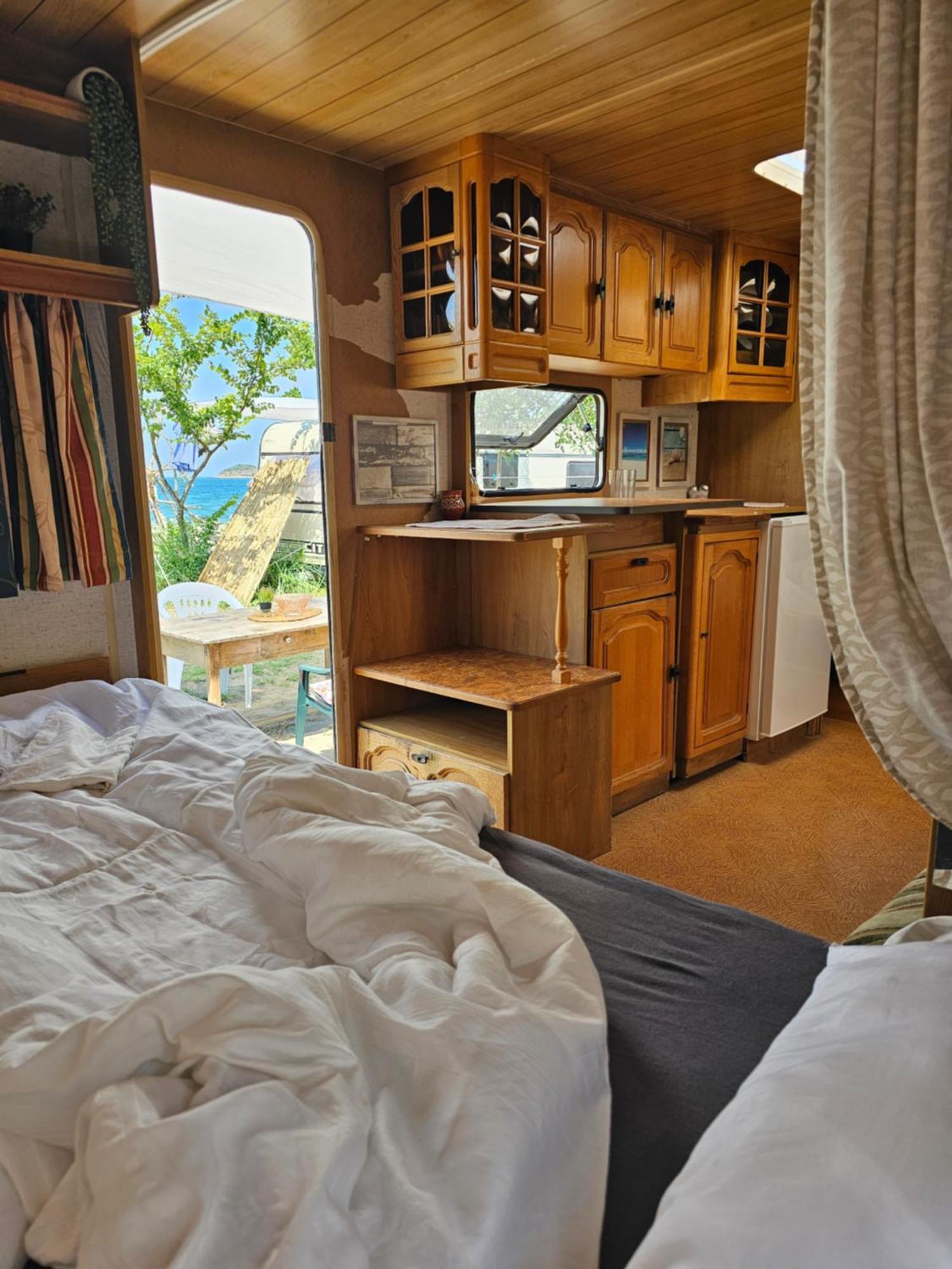 Beachfront Caravans Chernomorets Ngoại thất bức ảnh